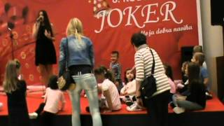 Paula Bonić-Back to black