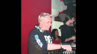 Paolo Kighine-Zicky & Franchino live @BXR Superclub 07-12-2003 parte 3