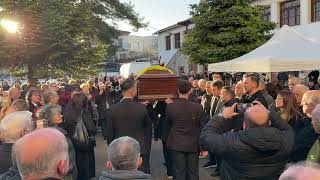 Γιατρέ καλόν παράδεισον, η Φούλα αναμέντζε!