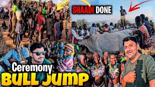 Hammer Tribe Bull🐂 Jumping | शादी से पहले नं*गे होकर बैलों पर कूदना पड़ता है 😱 Roaming With Vinu 
