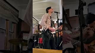 Gary Cain - Crossroad Blues live at The Rutland Arms