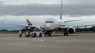 Emirates Airbus A380-861 A6-EEJ
