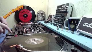House Funky Groove [Vinyl live Studio Session 15]  Hold School 💥🔥🔊🎶⚡️😍🇮🇹