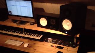 Yamaha NS-10M Studio Noisia Test