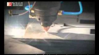 Lamp pump high power and large area laser cutter