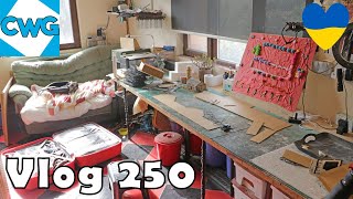 My 250th Vlog, and I'm off on holiday!