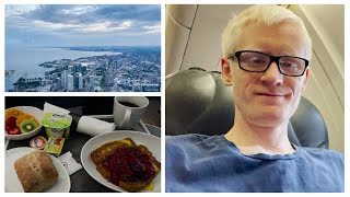 Flying first class across Canada! – 2022 AirCanada domestic business class – Aaron McHale Vlog