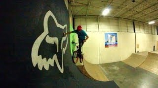 Spencer Ryan - A Cross-Footed Christmas