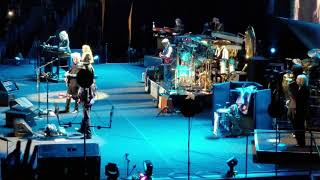 FLEETWOOD MAC "Free Falling" (Tribute To Tom Petty) Live At The Rock NJ 3/13/19