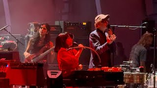 LCD Soundsystem & Pulp, We Don't Need This Fascist Groove Thang @ Hollywood Bowl in LA 9/26/25 [4K]
