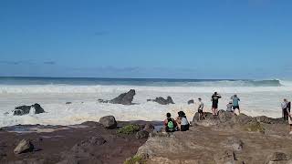 When Hawaii's Waves Steal the Show: Must see Footage!