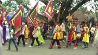 NinhBinhPalanquinParade