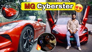 MG Cyberster Sports Car With Convertible Top 🔥😍| Police Wale aaye Dekh ne😱
