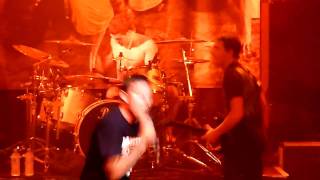 HD - Parkway Drive - Guns for show knives for a pro - Penrith gig