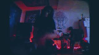 Future Islands - I've been waiting on you (dance, dance, dance)