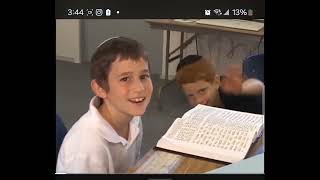 Uncle moishy vol 8-Do you know Uncle moishy and the mitzvah men? 