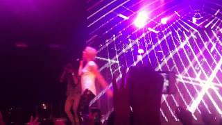 Cosmic Gate - Be Your Sound ft. Emma Hewitt (Armin van Buuren Live @ the Hollywood Palladium 5/3/13)