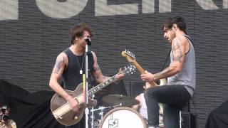 Boys Like Girls new song  "FIRST TIME" @ BAMBOOZLE