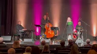 Confluence Jazz with Dawn Weber – When You’re Smiling (Live at KPAC)