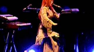 Tori Amos - Cornflakes girl