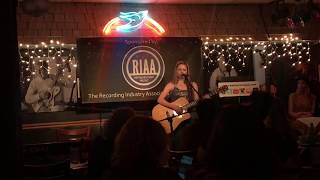 Sarah Morey - Dust (Live @ The Bluebird Cafe)