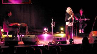 Vivienne Mort – Голубка (live @ #lafest)
