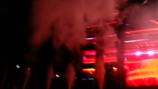 Axwell rocking United Republiq.