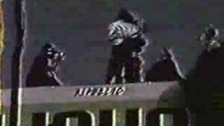 U2-Where the Streets Have No Name-Part5-Sunday Bloody Sunday