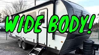NEW 2026 ROCKWOOD ULTRA LITE WIDE BODY 301FKT TRAVEL TRAILER Dodd RV WALKTHROUGH FRONT KITCHEN SOLAR