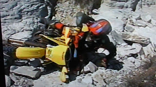 Honda Tornado 250 "atropelando" todo mundo na Serra da Canastra
