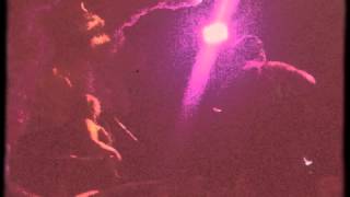 Shannon and the Clams "You Can Come Over" Live