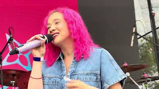 Tereza Mašková - O nás dvou / Hořkosladký valčík, live Pražské služby 16.5.2026
