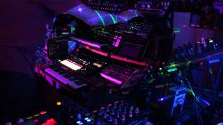 ShorT ShArP ShOcK . Live Dawless AciD ELectro .