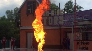 Plongeurs extrêmes à Walibi Rhone-Alpes