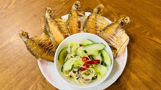 #videos 33 | Daily food, fish fried and fish sauce mixed with mango and cucumber