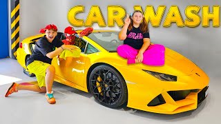 Clean Up Teamwork: Superheroes Car Wash Adventures