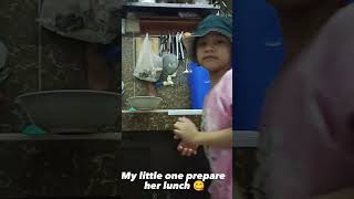 Peach Wonder World She knows how to prepare her lunch And she can eat now what she want 😋😍#asd