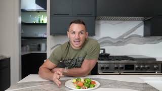How UFC Lightweight Mike Chandler Cuts Weight w/ Megafit Meals