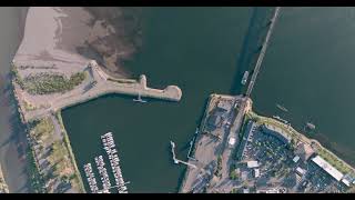 Hood River and the Columbia River Gorge - Relaxing 4K Landscapes Slomo Aerial Video