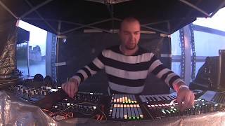 KiNK at Into The Valley