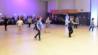 Hourglass Line Dance (Maggie Gallagher & Gary O'Reilly)