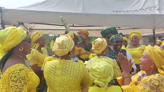 ARRIVAL OF HON. BRIDGET ANYAFULU TO THE CORONATION CEREMONY AT OKO KINGDOM SUPPORTED BY THE WOMEN