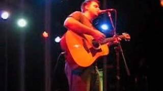 Dustin Kensrue (Thrice) covers Radiohead's "Creep"
