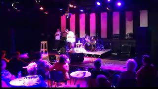 Tom Jones - You're my World (Live on stage cover by Frank Vandebilt)