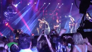 Darius Rucker - Wagon Wheel (CMA Fest 2014)