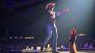 Jason Aldean - Lights Come On (live) Charlotte, NC 8/22/2025