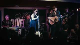 Martin Riverfield And The Wheels Of Fortune - Finns Det Någon Där Uppe (Dössberget Bjursås).