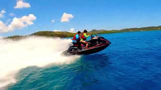 SeaQueensPR  Mariliana visitando Culebra en jet ski