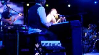 Ian Anderson live at Westbury-Thick as a Brick (1)