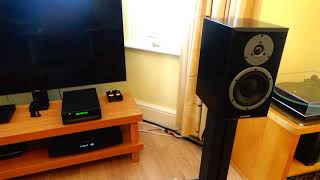 HIFI 31 :  A EUROPEAN UNION OF SOUND - VERY COOL GEAR FROM DENMARK, NORWAY AND ENGLAND (NVE 0038)